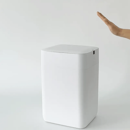 Patented flip lid blocking back technology